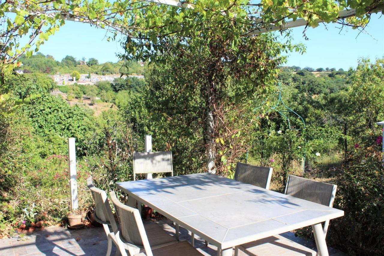 Le Coin Cache Villa Le Vigeant Exterior photo